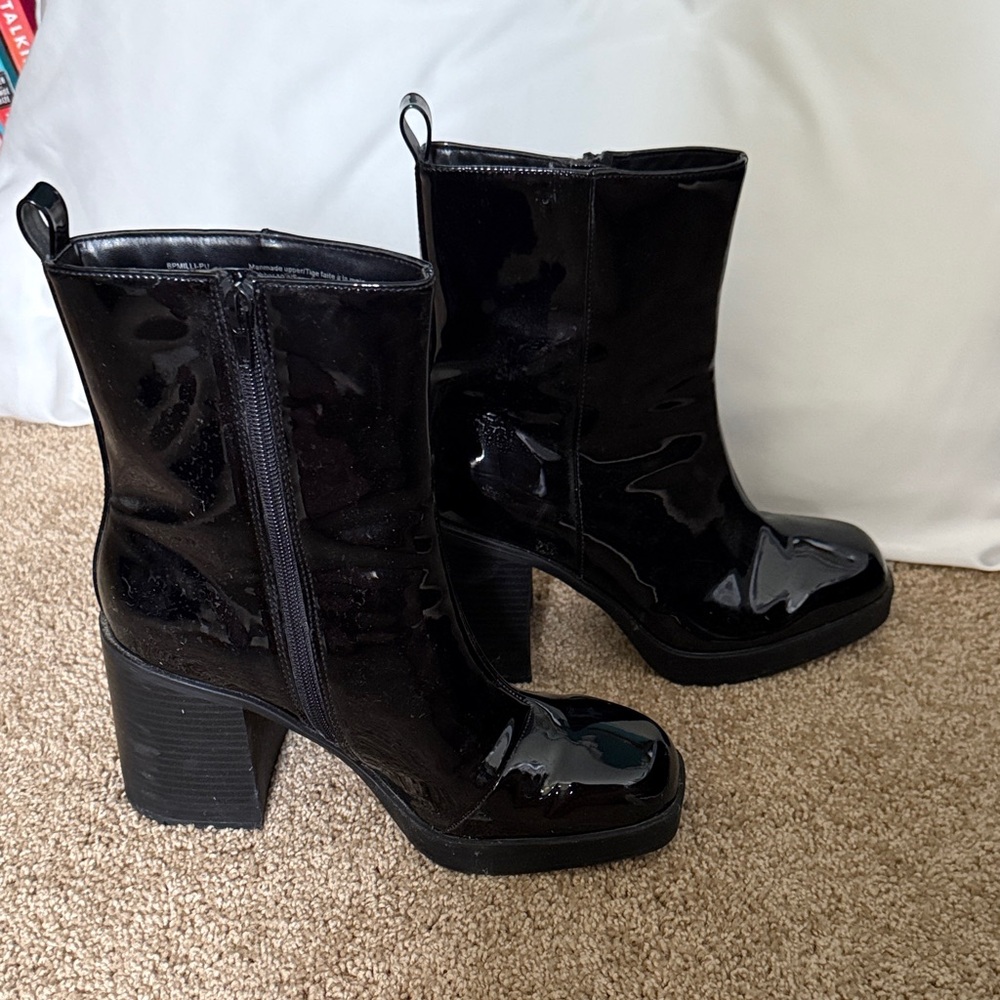 BP Black Glossy Heeled Boots